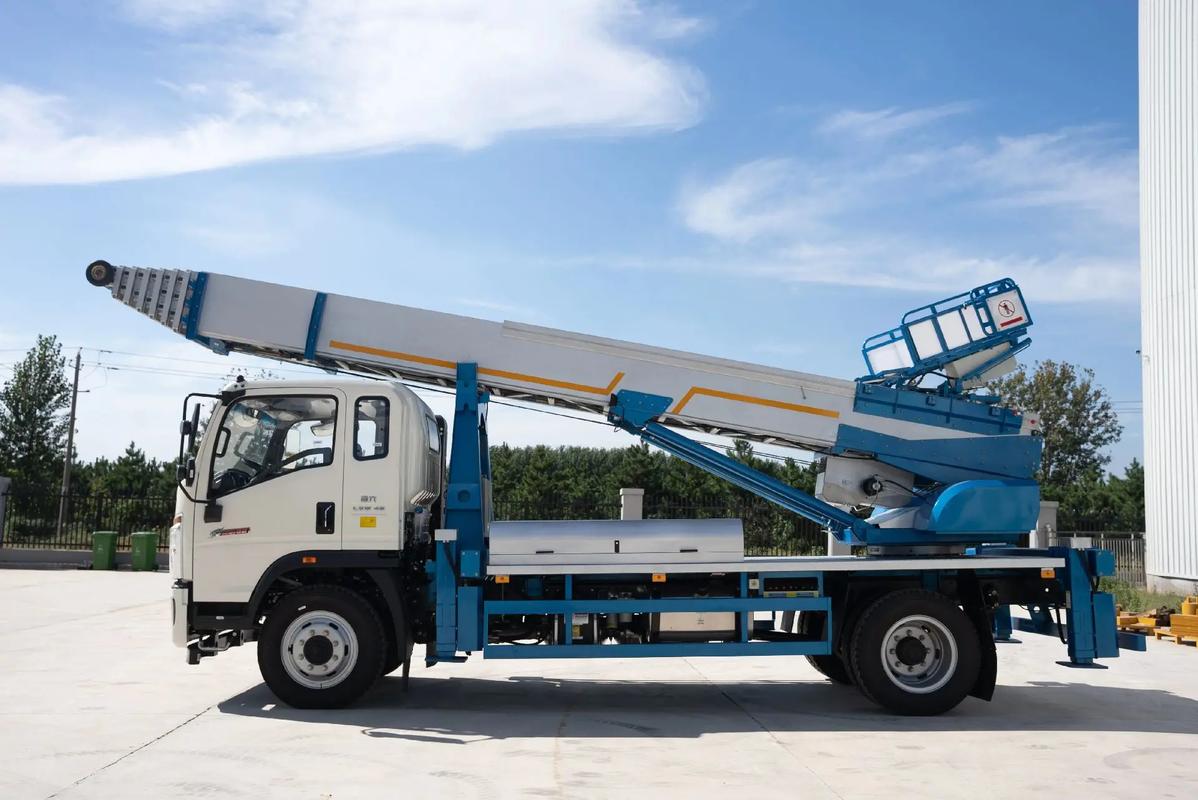 故城县云梯上料车租赁费用